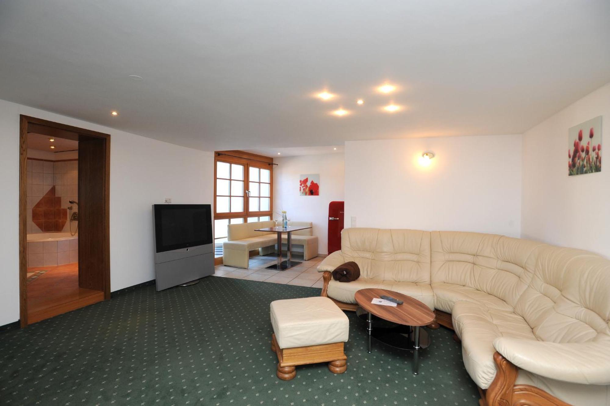 Hotel Ochsen Friesenheim  Room photo